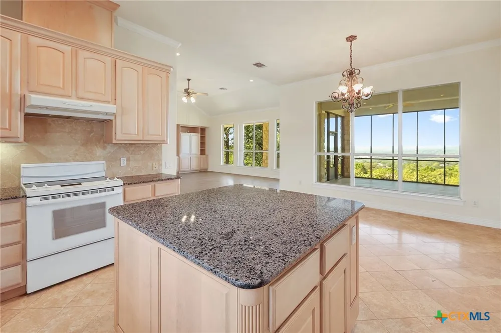 15121 Honeycomb Hollow Leander, TX 78641