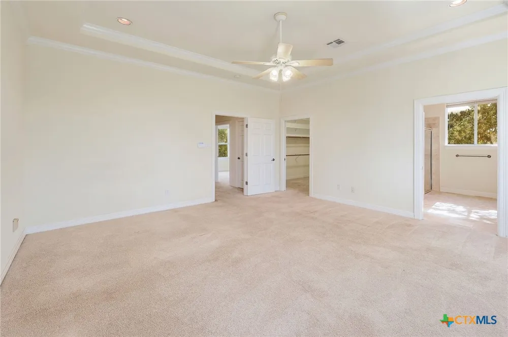 15121 Honeycomb Hollow Leander, TX 78641