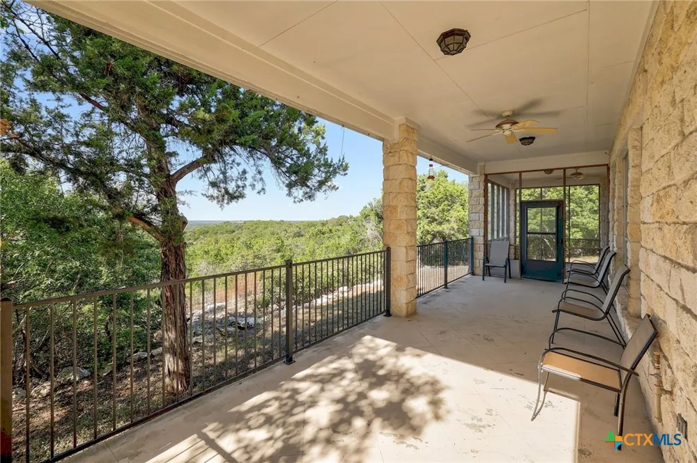 15121 Honeycomb Hollow Leander, TX 78641