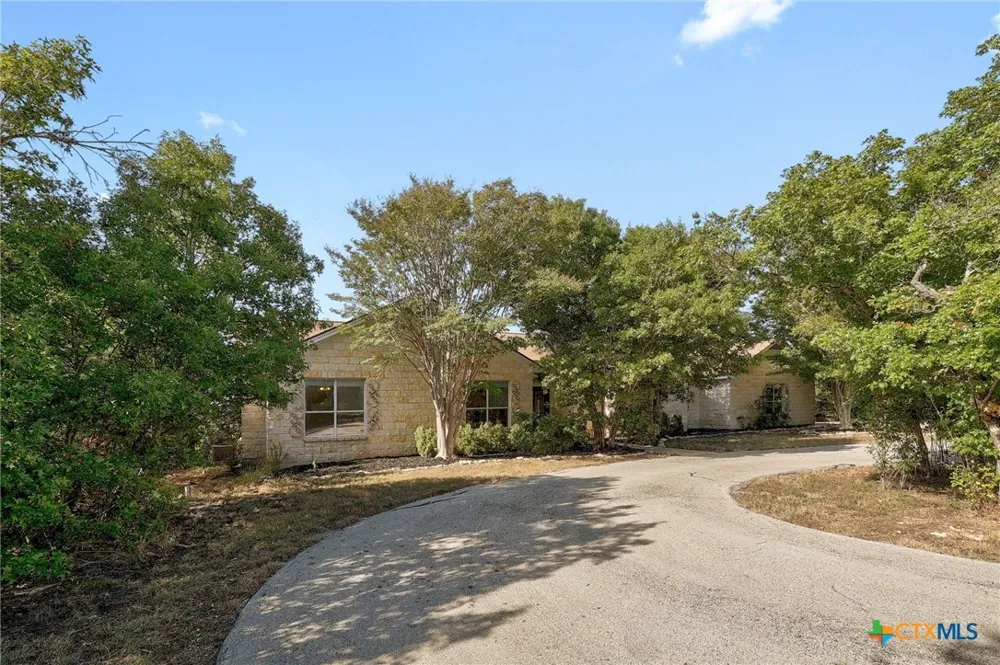 15121 Honeycomb Hollow Leander, TX 78641