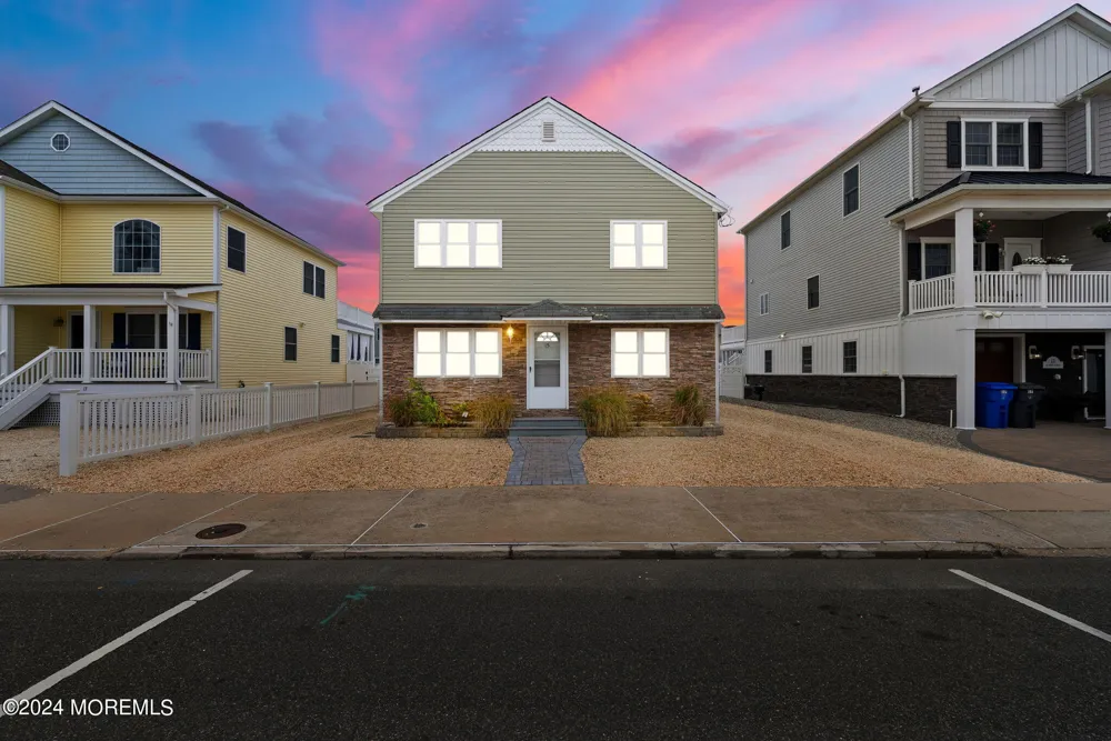 15 7th Avenue Seaside Heights, NJ 08751