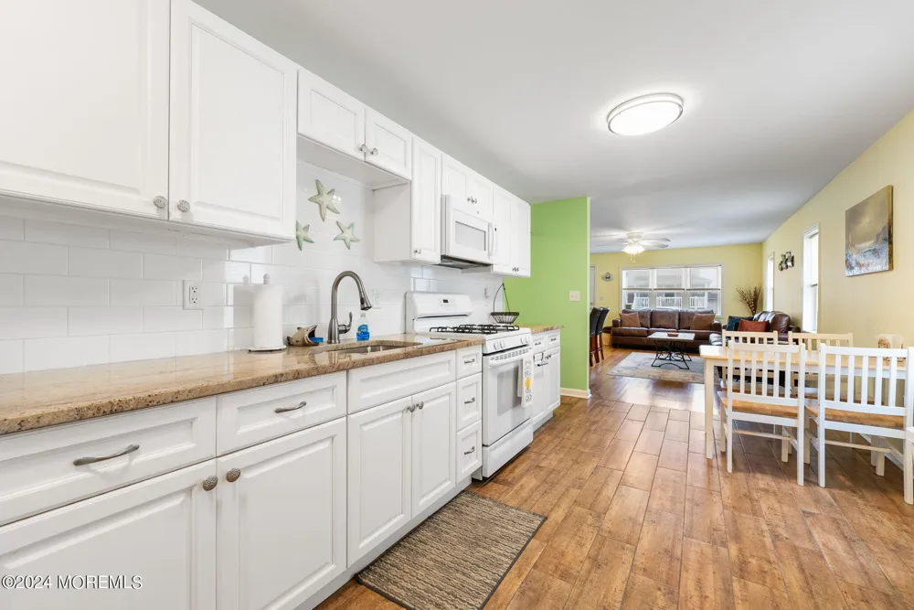 15 7th Avenue Seaside Heights, NJ 08751