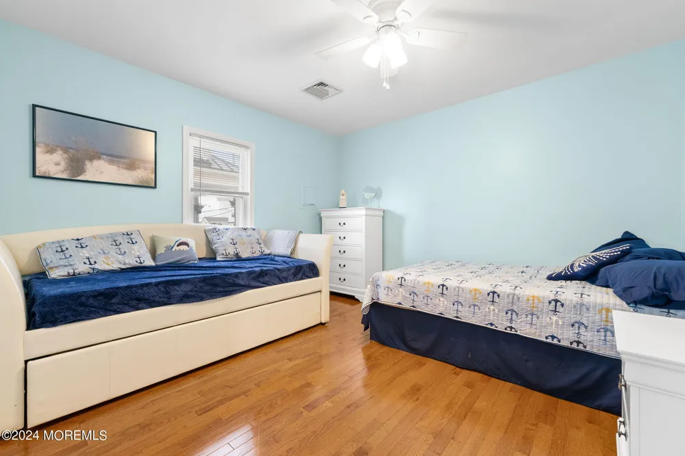 15 7th Avenue Seaside Heights, NJ 08751