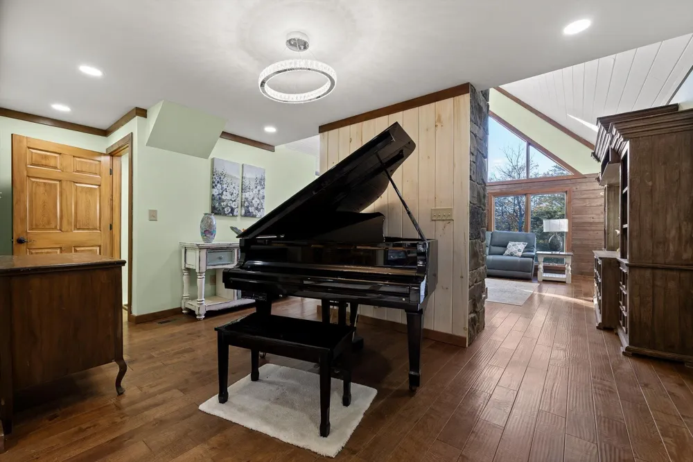 504 Wolf Run Cloudland, GA 30731