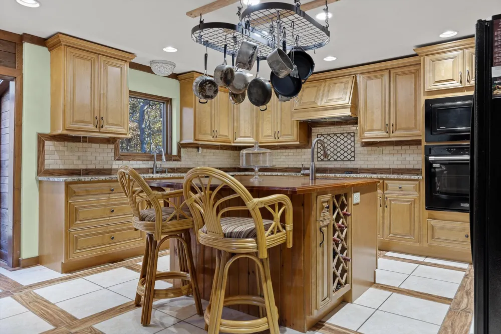 504 Wolf Run Cloudland, GA 30731