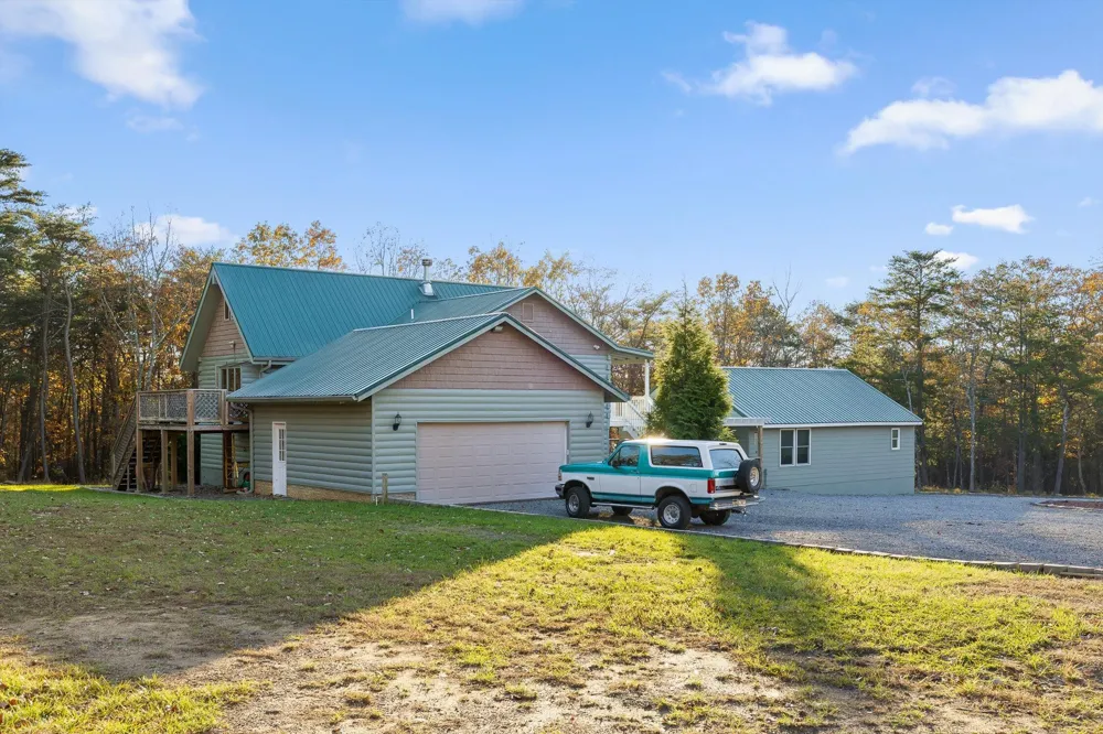 504 Wolf Run Cloudland, GA 30731