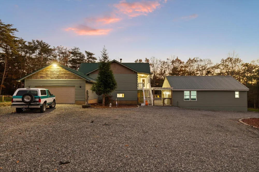 504 Wolf Run Cloudland, GA 30731
