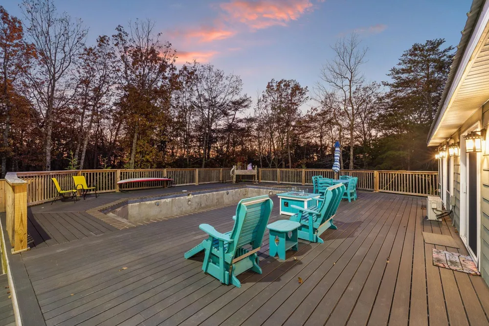 504 Wolf Run Cloudland, GA 30731