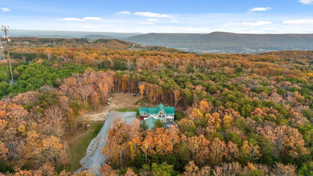 504 Wolf Run Cloudland, GA 30731