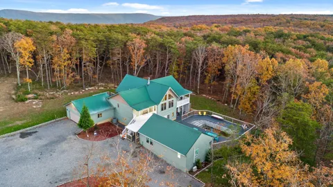 504 Wolf Run