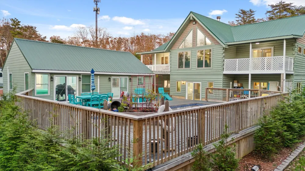 504 Wolf Run Cloudland, GA 30731