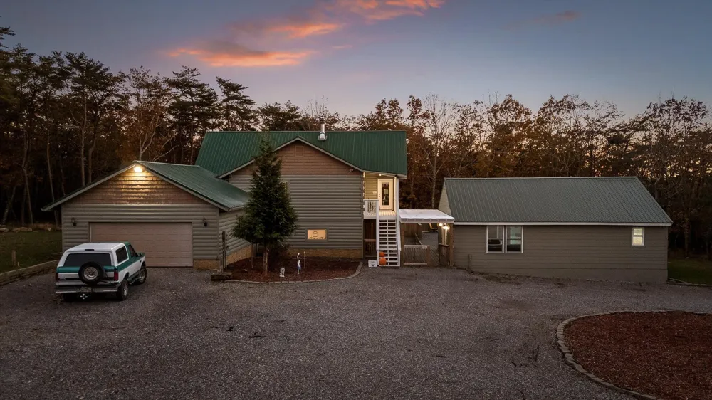 504 Wolf Run Cloudland, GA 30731