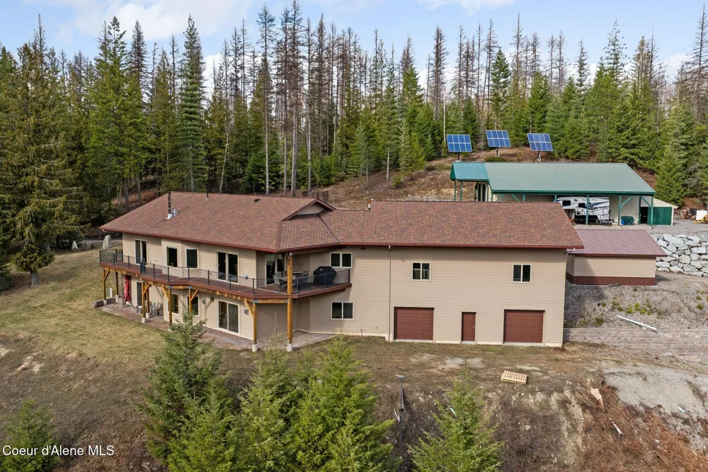 422 Lightning Peak Road Sandpoint, ID 83864