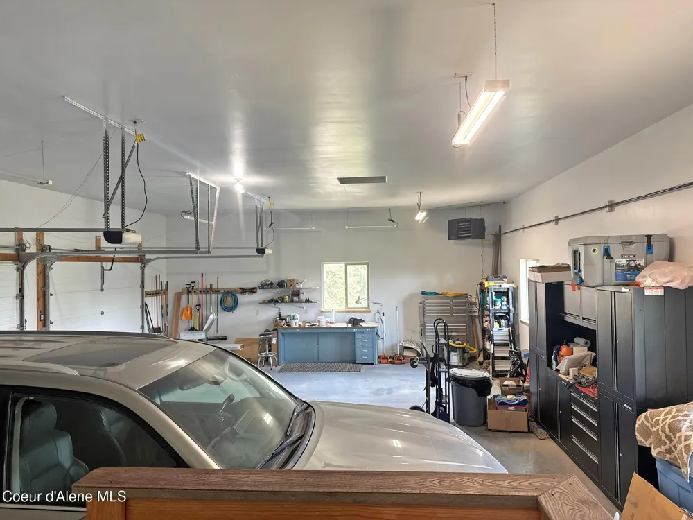 422 Lightning Peak Road Sandpoint, ID 83864