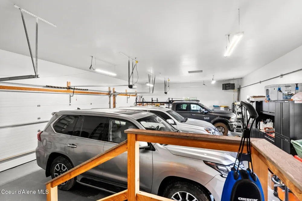 422 Lightning Peak Road Sandpoint, ID 83864