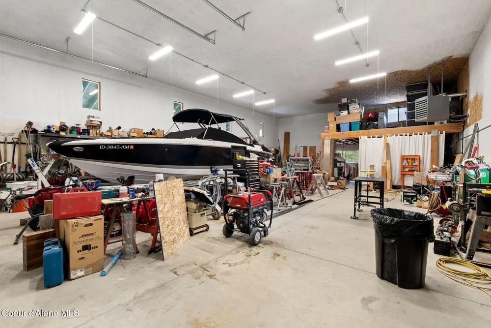 422 Lightning Peak Road Sandpoint, ID 83864