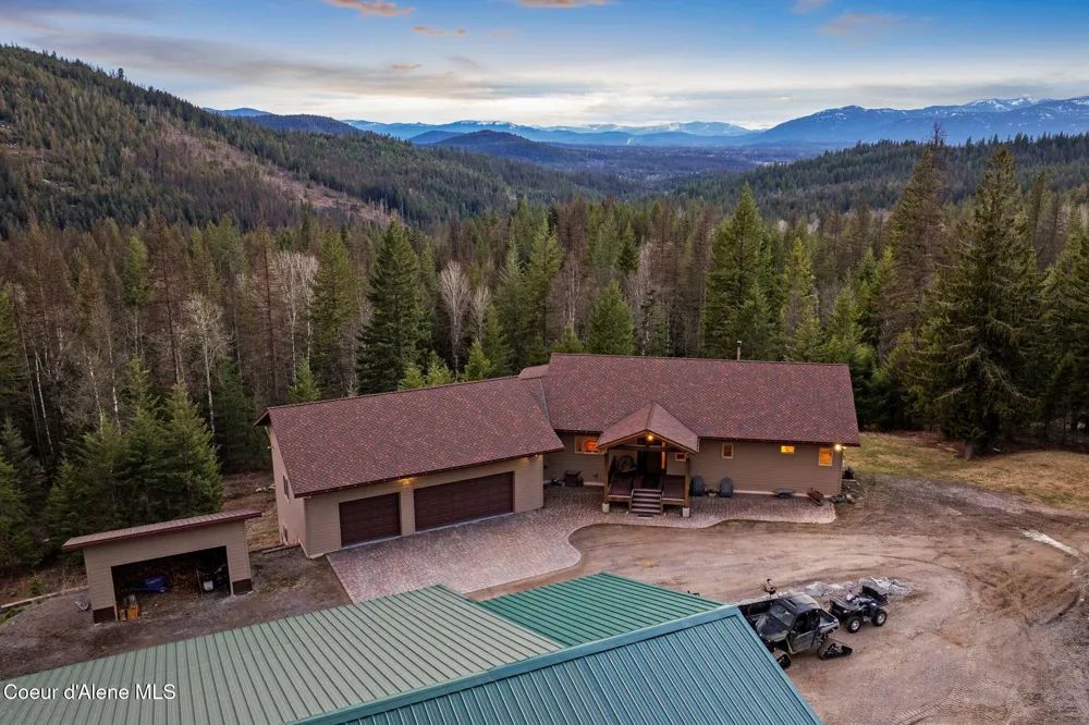 422 Lightning Peak Road Sandpoint, ID 83864
