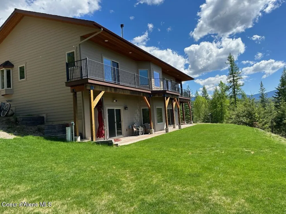 422 Lightning Peak Road Sandpoint, ID 83864