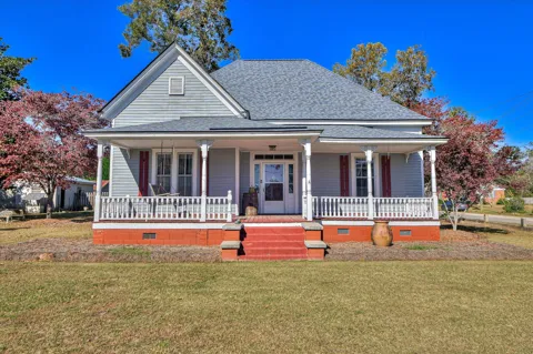 818 Calhoun Street
