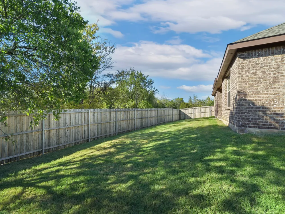 309 Horseshoe Bend Valley View, TX 76272