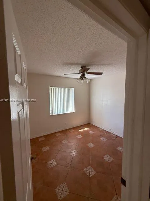 3171 Holiday Springs Blvd #32-5 Margate, FL 33063