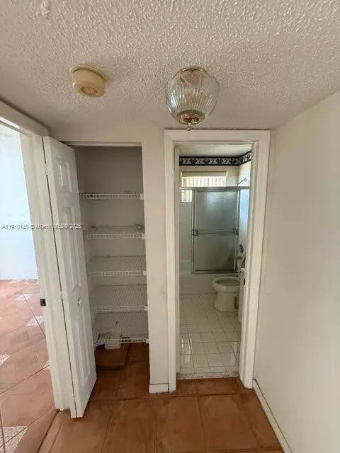 3171 Holiday Springs Blvd #32-5 Margate, FL 33063