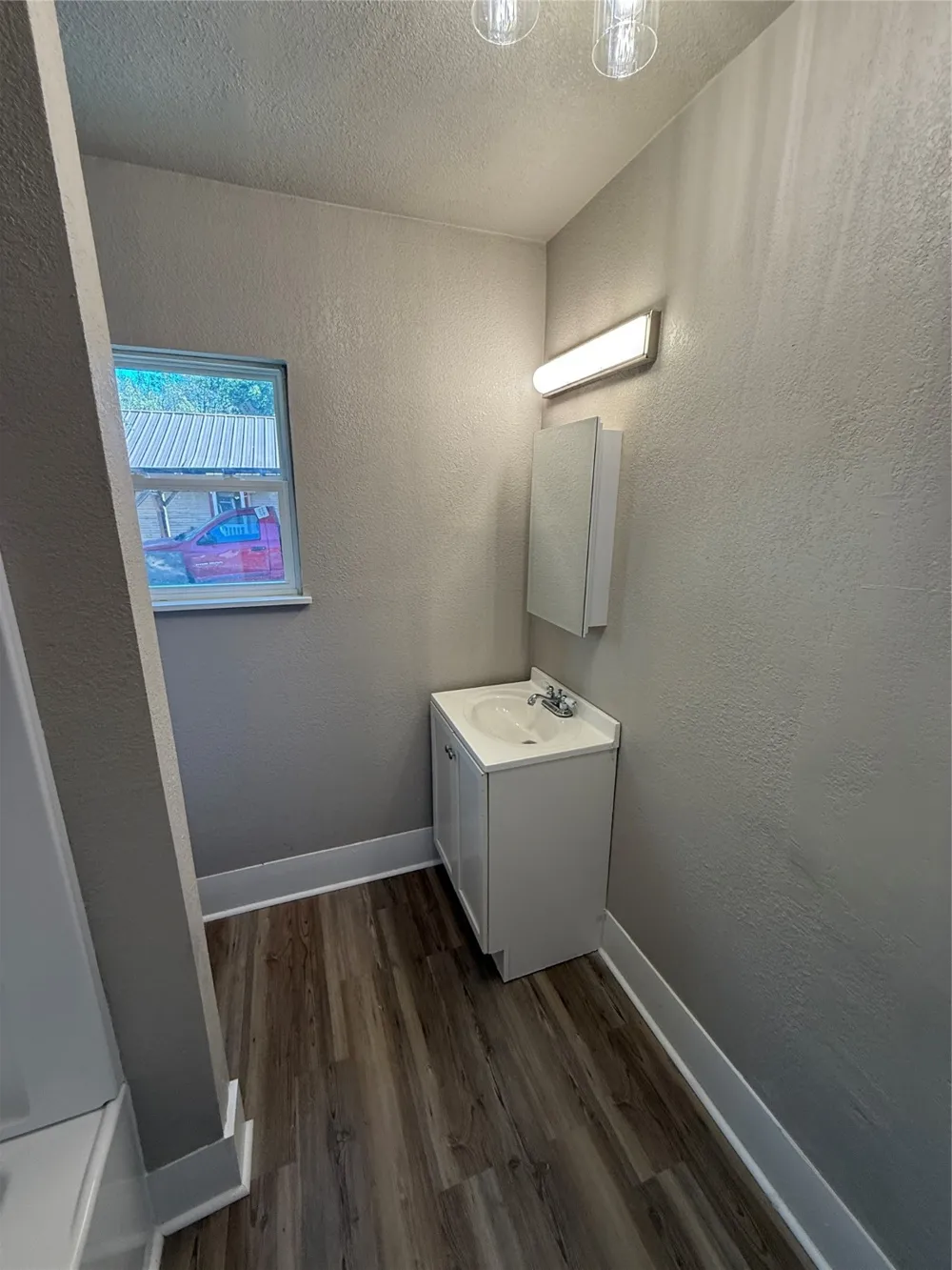 705 E 9th Street Coleman, TX 76834