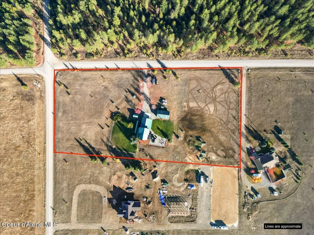 2128 E Shoshone Athol, ID 83801