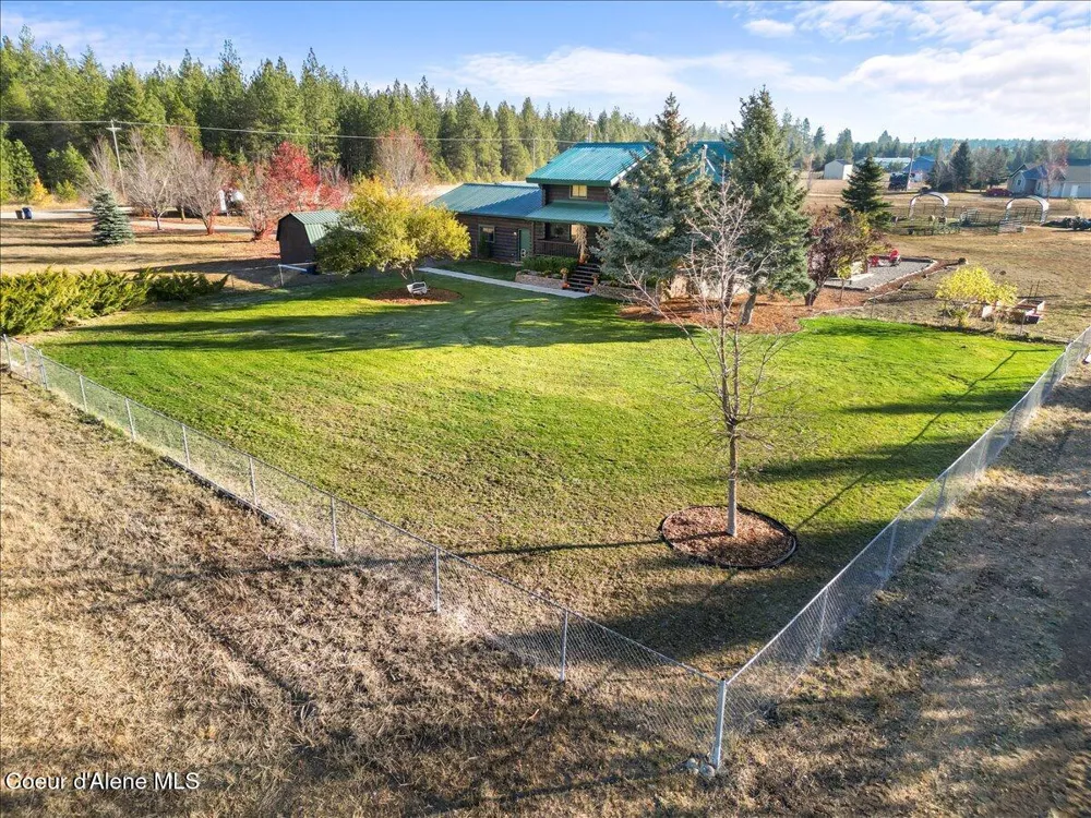 2128 E Shoshone Athol, ID 83801