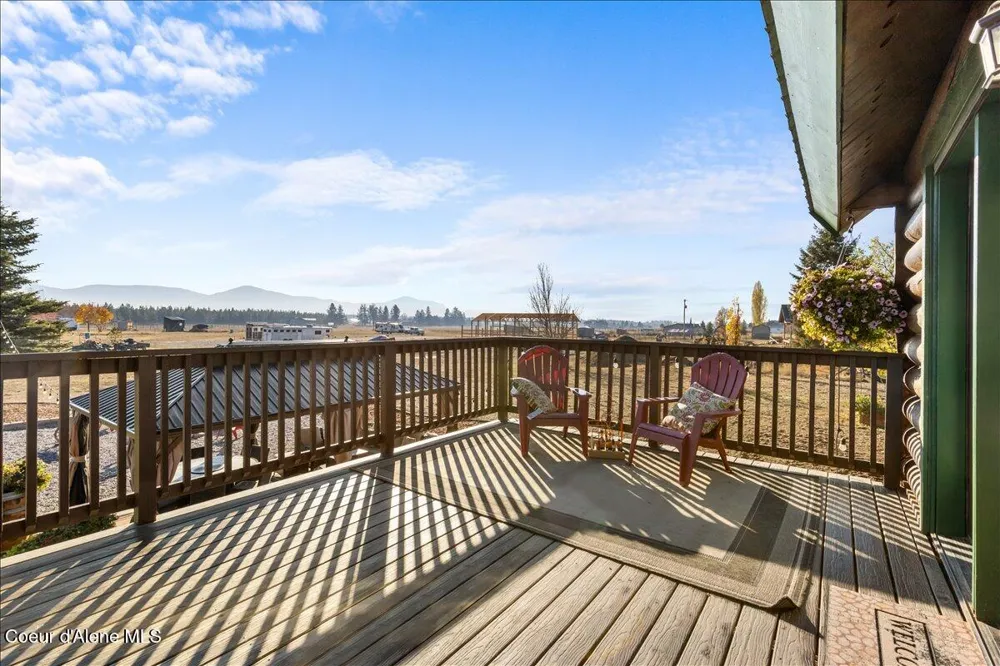 2128 E Shoshone Athol, ID 83801
