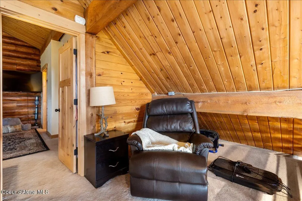 2128 E Shoshone Athol, ID 83801