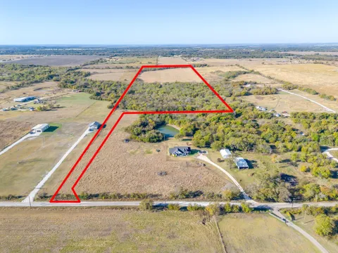 6821 County Road 302