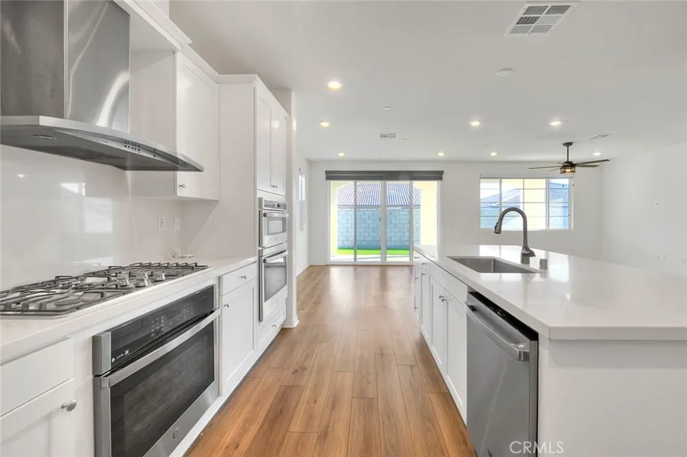 4068 E Amigos Privado Ontario, CA 91761