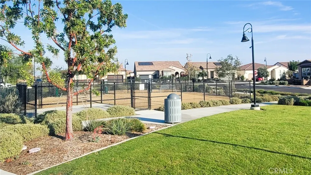 4068 E Amigos Privado Ontario, CA 91761