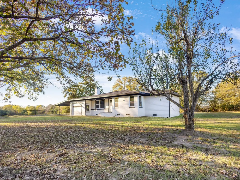 9086 FM 49 Gilmer, TX 75644