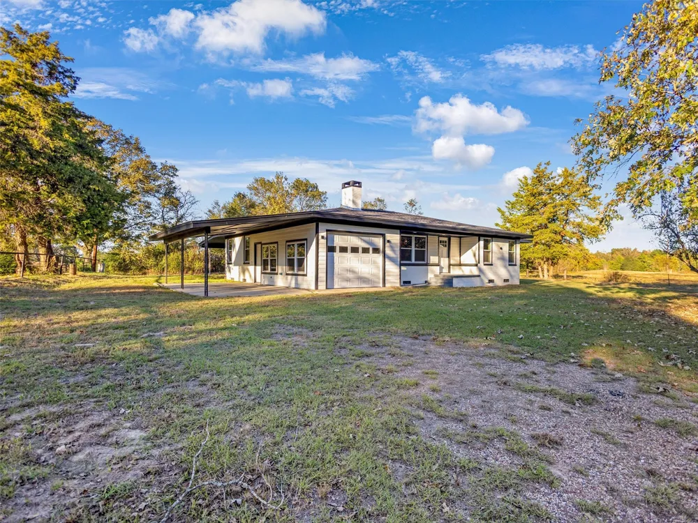 9086 FM 49 Gilmer, TX 75644