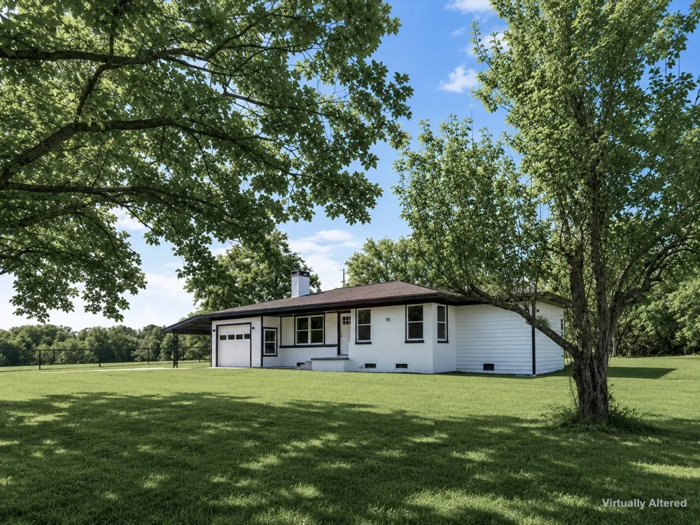 9086 FM 49 Gilmer, TX 75644