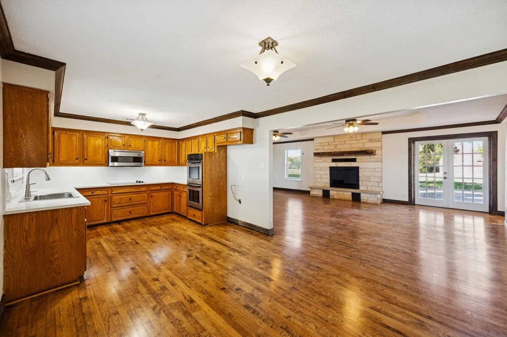 1403 Lakeview Drive St Paul, TX 75098