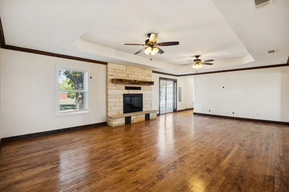 1403 Lakeview Drive St Paul, TX 75098