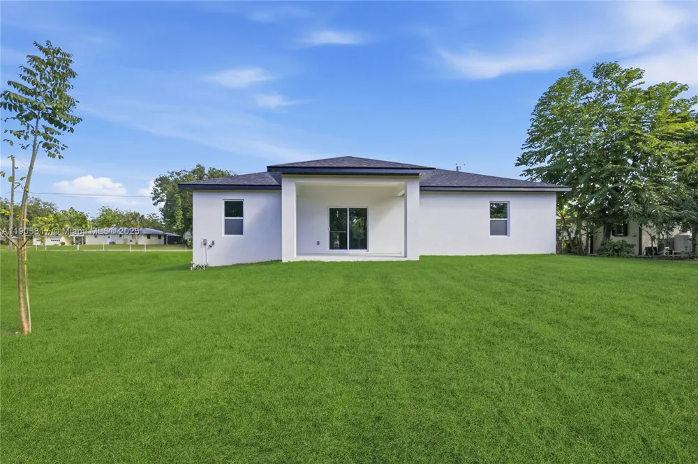 407 Harbor Blvd Port Charlotte, FL 33954