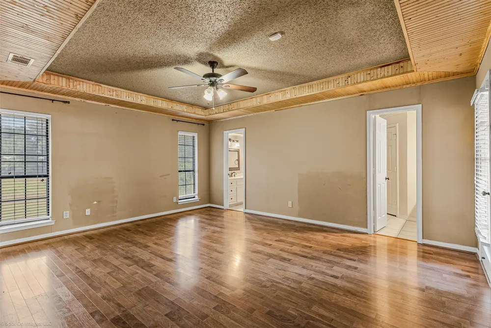 9510 S State Highway 34 Scurry, TX 75158