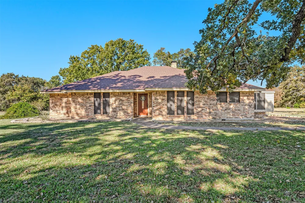 9510 S State Highway 34 Scurry, TX 75158