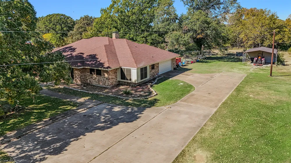 9510 S State Highway 34 Scurry, TX 75158