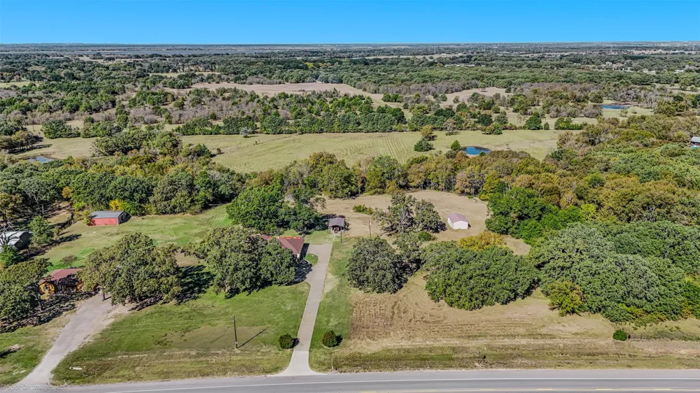 9510 S State Highway 34 Scurry, TX 75158