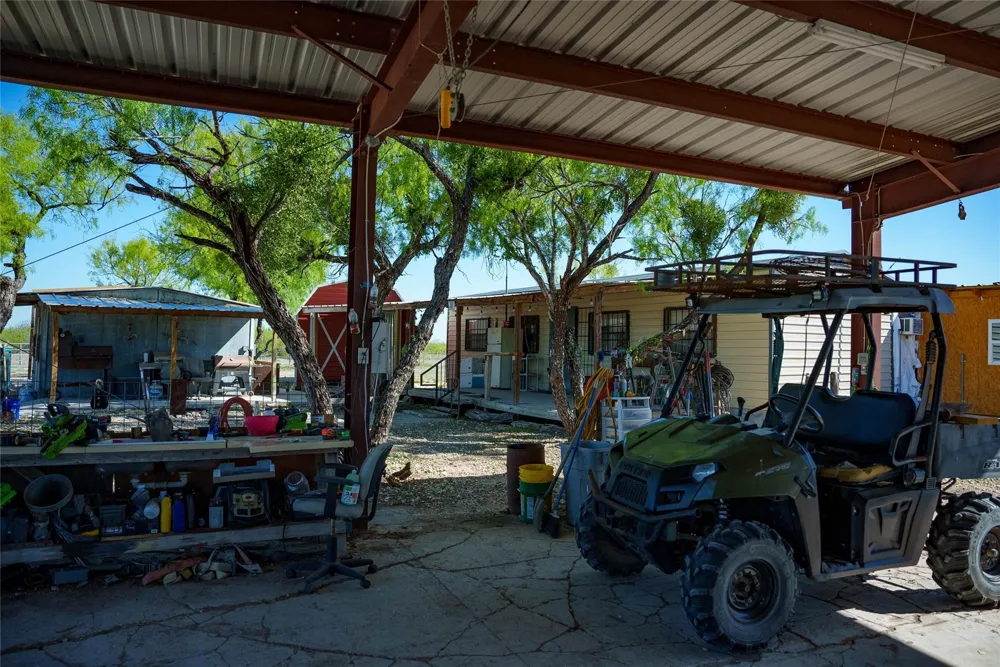 12355 Texas 131 Brackettville, TX 78832