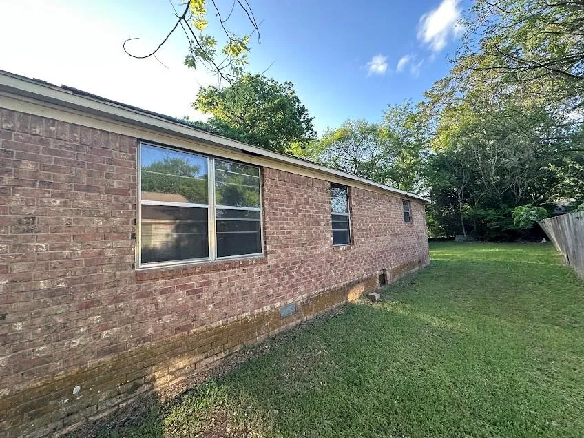 2319 Luther Street Tyler, TX 75701