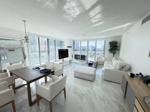 330 Sunny Isles Blvd #5-1008