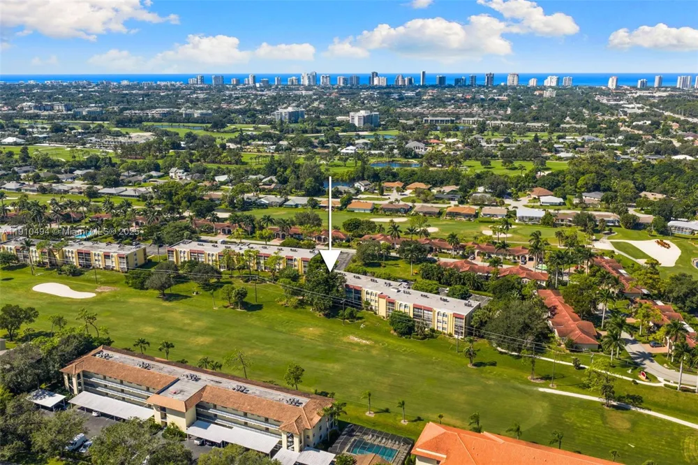 1087 Forest Lakes Drive #309 Naples, FL 34105
