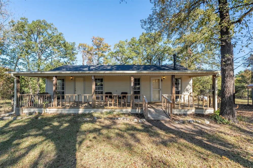 13793 An County Road 404 Palestine, TX 75803