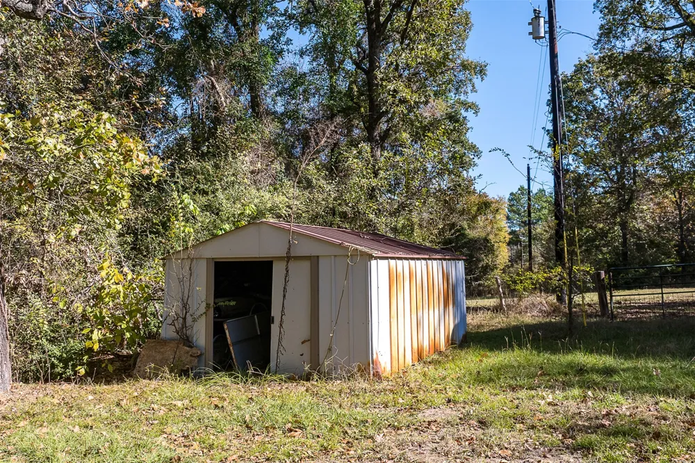 13793 An County Road 404 Palestine, TX 75803